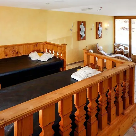 Glanzer Homes 077s *
